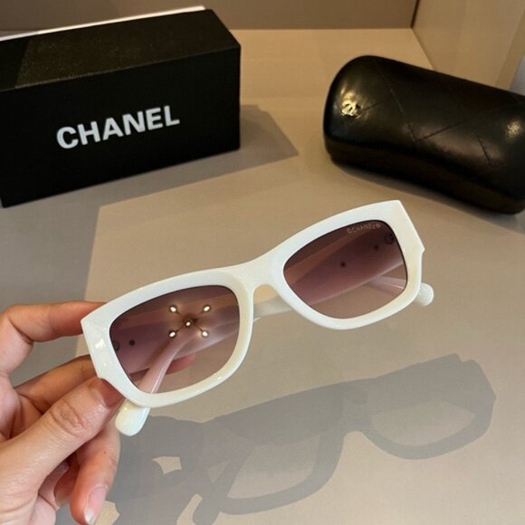 CHANEL Women's White Sunglasses - Picture 3 of 7